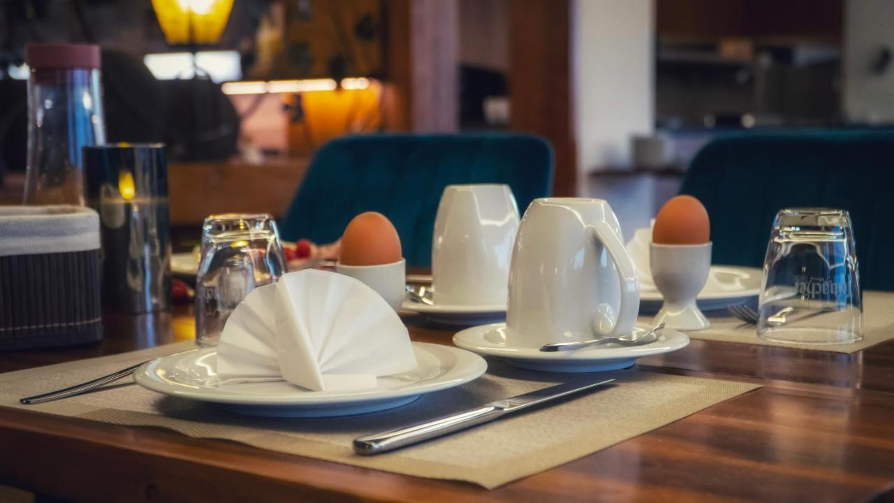 Hotel Restaurant Sonnenschein Pfalzgrafenweiler Ngoại thất bức ảnh